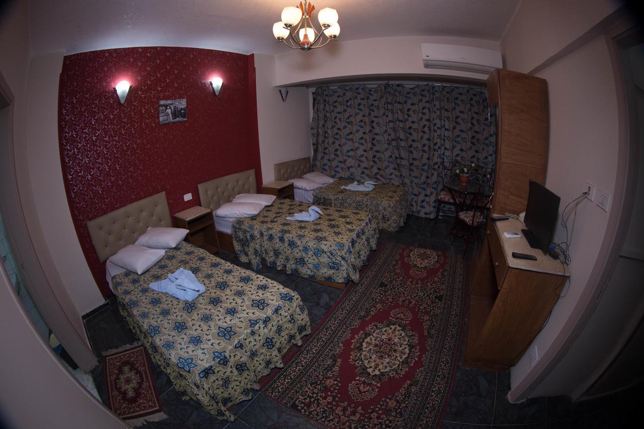New Marina Hostel Kahire Dış mekan fotoğraf